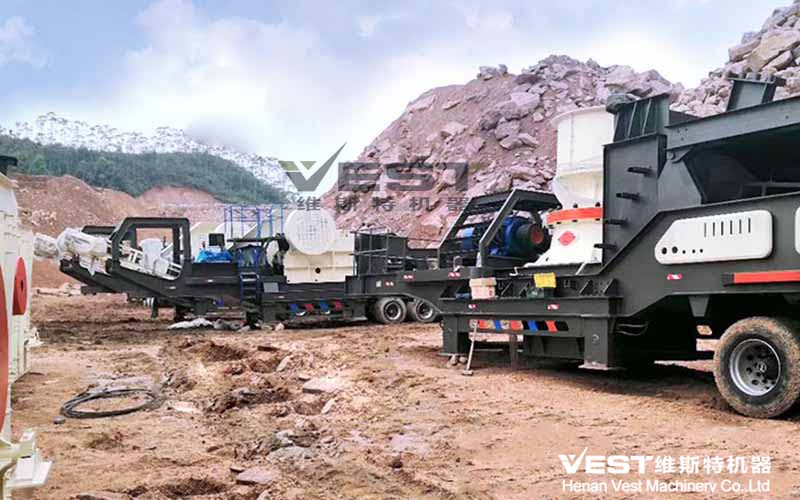 Mobile stone crushing production line.jpg
